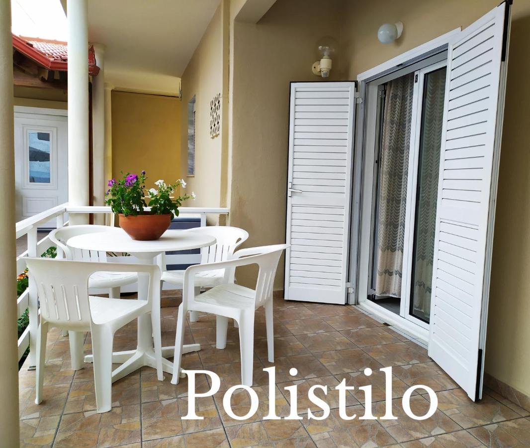 Polistilo Spiti Apartment โปไลโครโน ภายนอก รูปภาพ