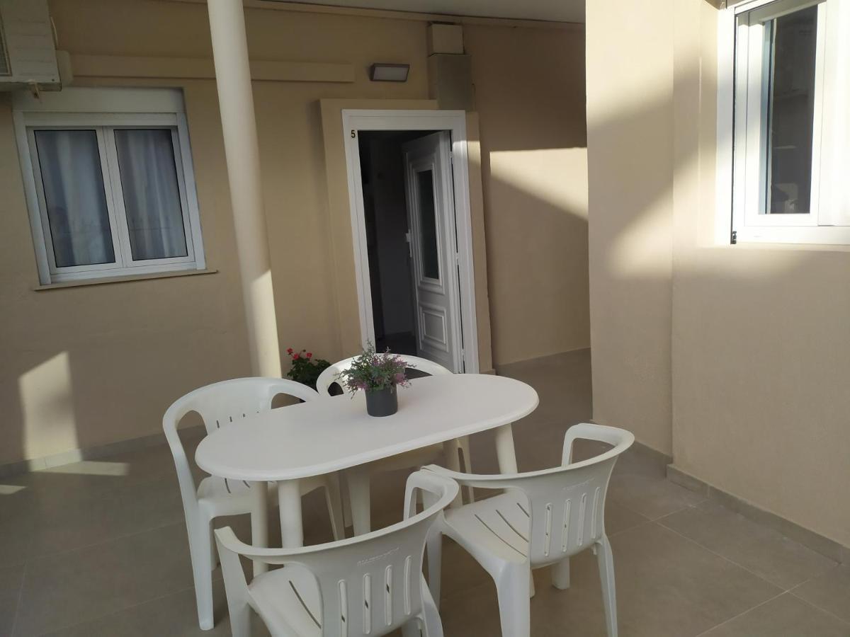 Polistilo Spiti Apartment โปไลโครโน ภายนอก รูปภาพ